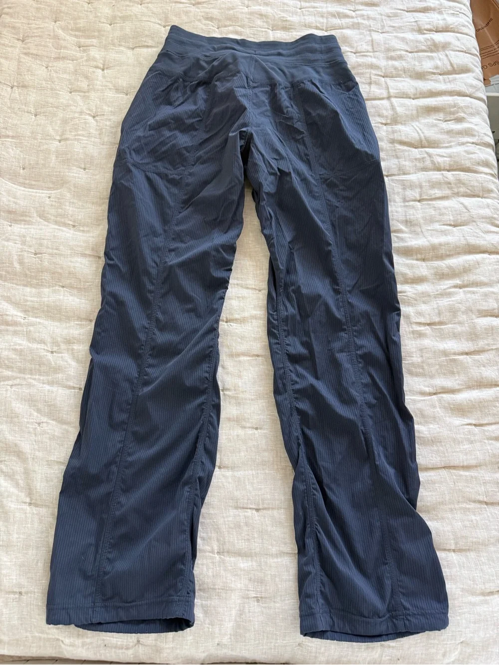 Lululemon Athletica Dance Studio Pant III Regular Unlined Blue Size 6